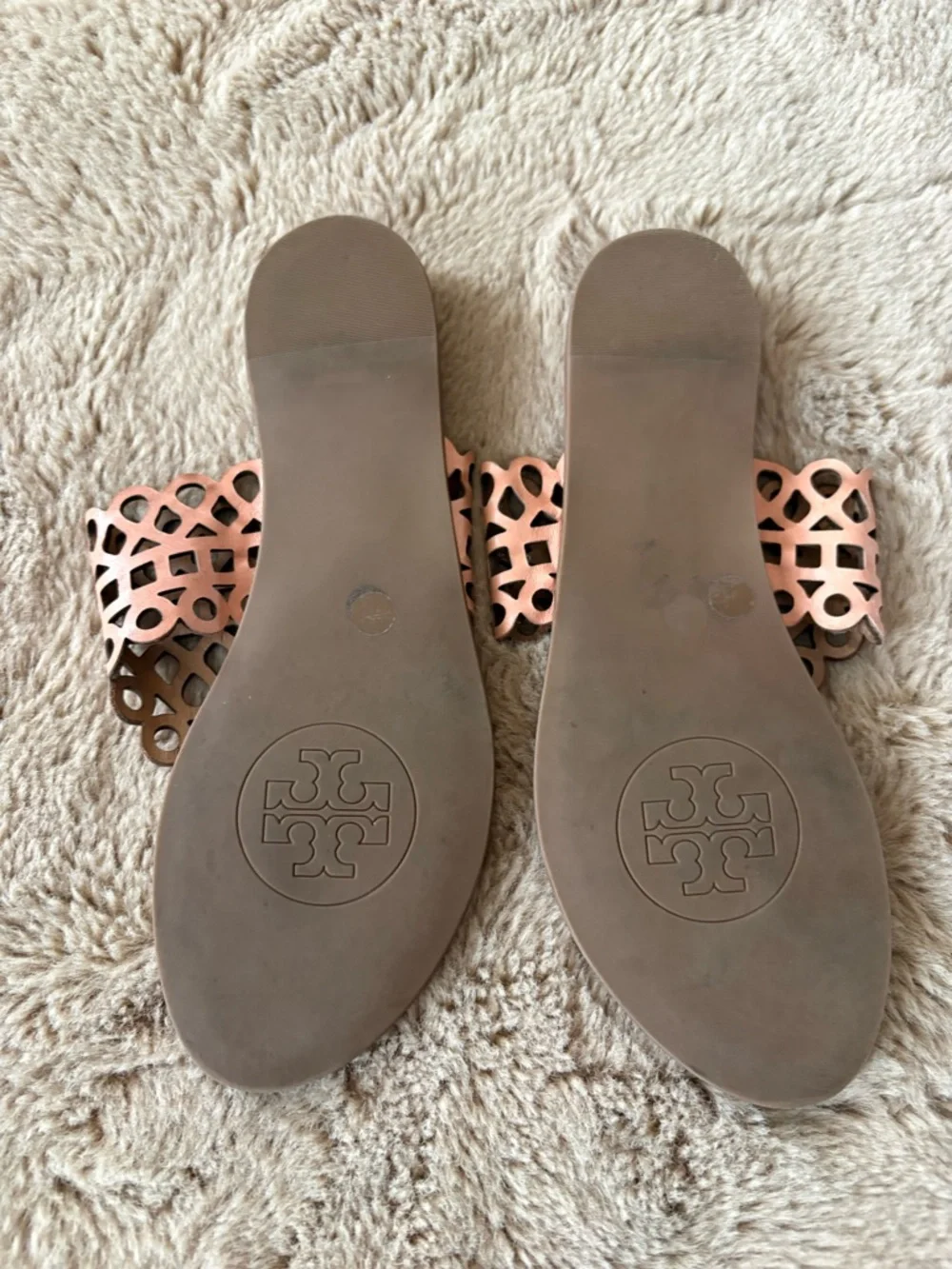 Tory Burch laser cut sandals, Women’s 6.5/7